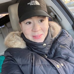 Meet your Posher, Charmaine